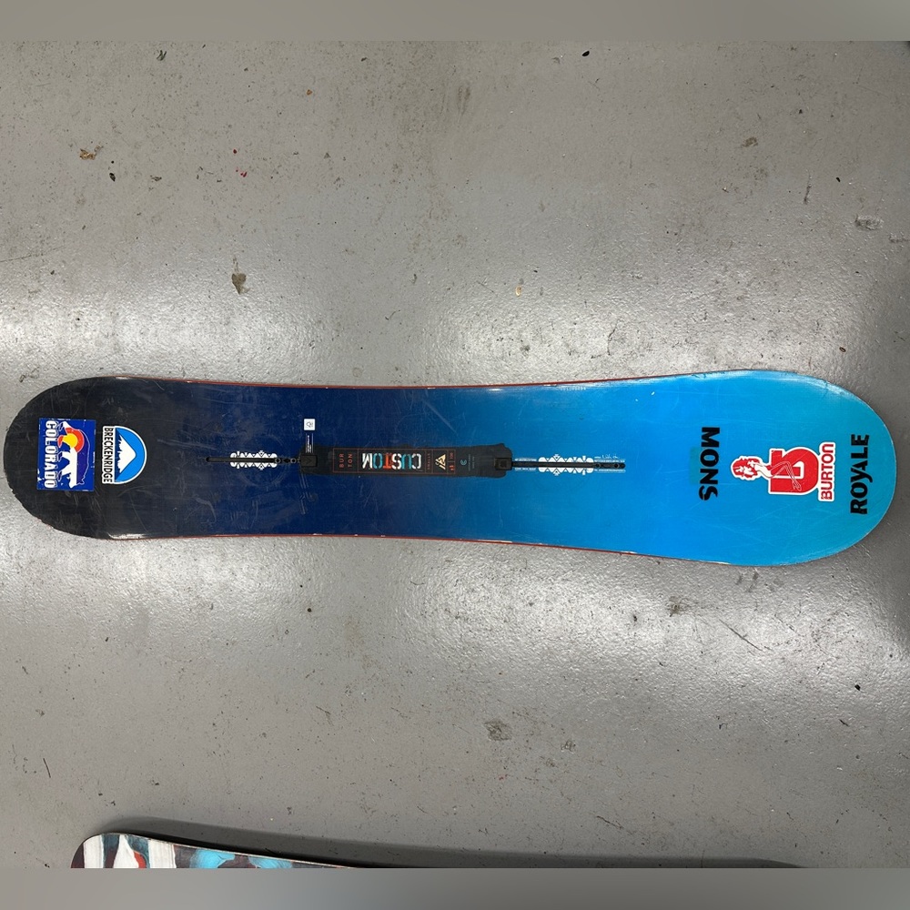Burton custom smalls 130 snowboard